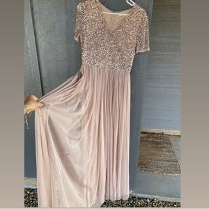 Maya Bridesmaid V neck maxi tulle dress